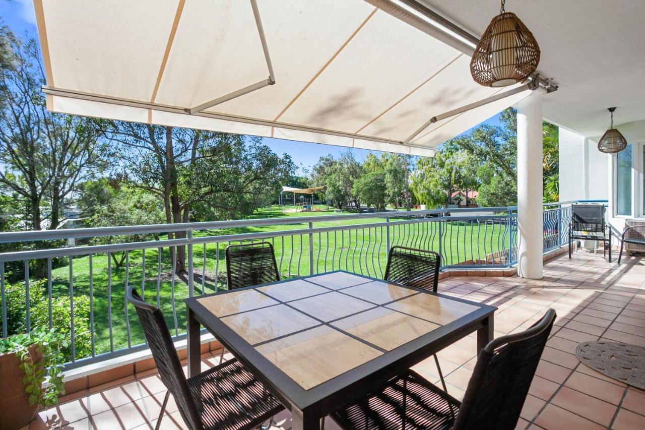 נוסוויל Riviera Noosa Resort מראה חיצוני תמונה